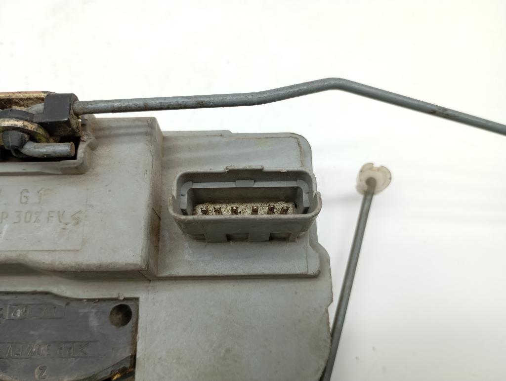 Замок двери передней левой, 2000 рублей, Пермь