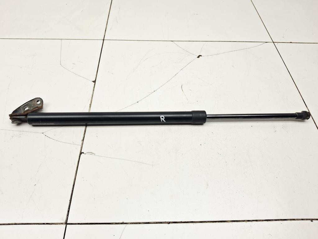 Амортизатор двери багажника, 500 рублей, Пермь