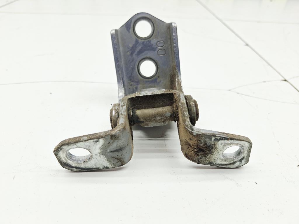 Петля двери задней правой нижняя, 500 рублей, Пермь