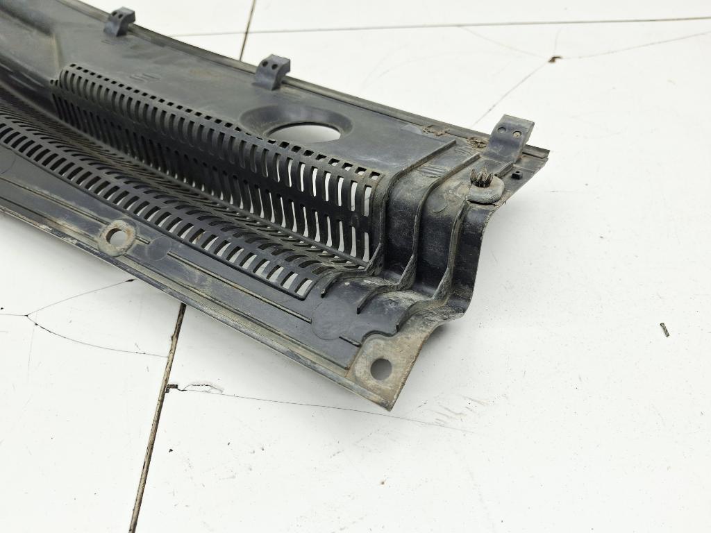 Решетка стеклоочистителя, 500 рублей, Пермь