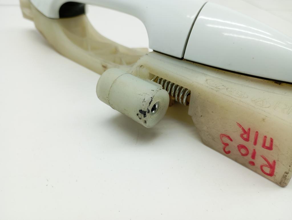 Ручка двери передней наружная правая, 2000 рублей, Пермь