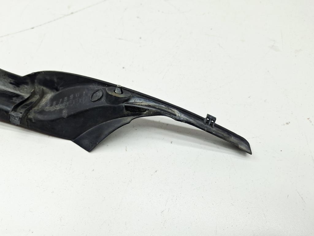 Накладка лобового стекла левая, 1000 рублей, Пермь