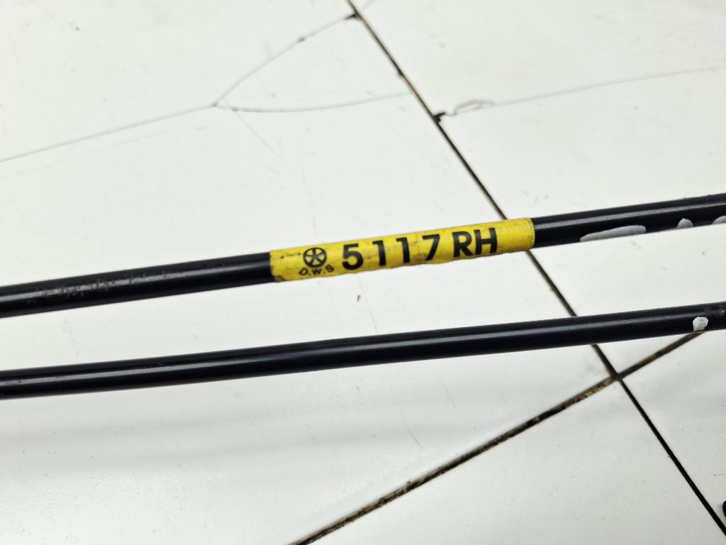 Торсион багажника, 1000 рублей, Пермь