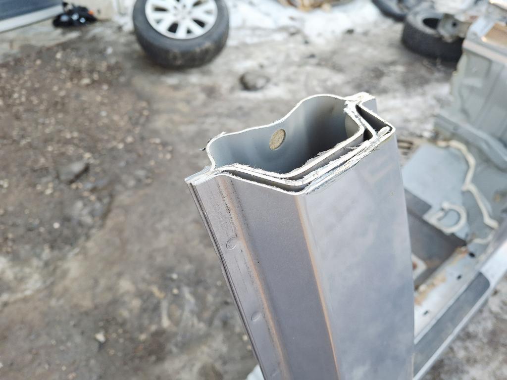 Порог со стойкой правый, 7000 рублей, Пермь