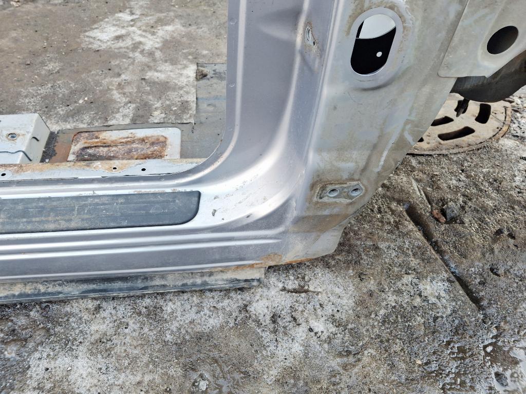 Порог со стойкой правый, 7000 рублей, Пермь