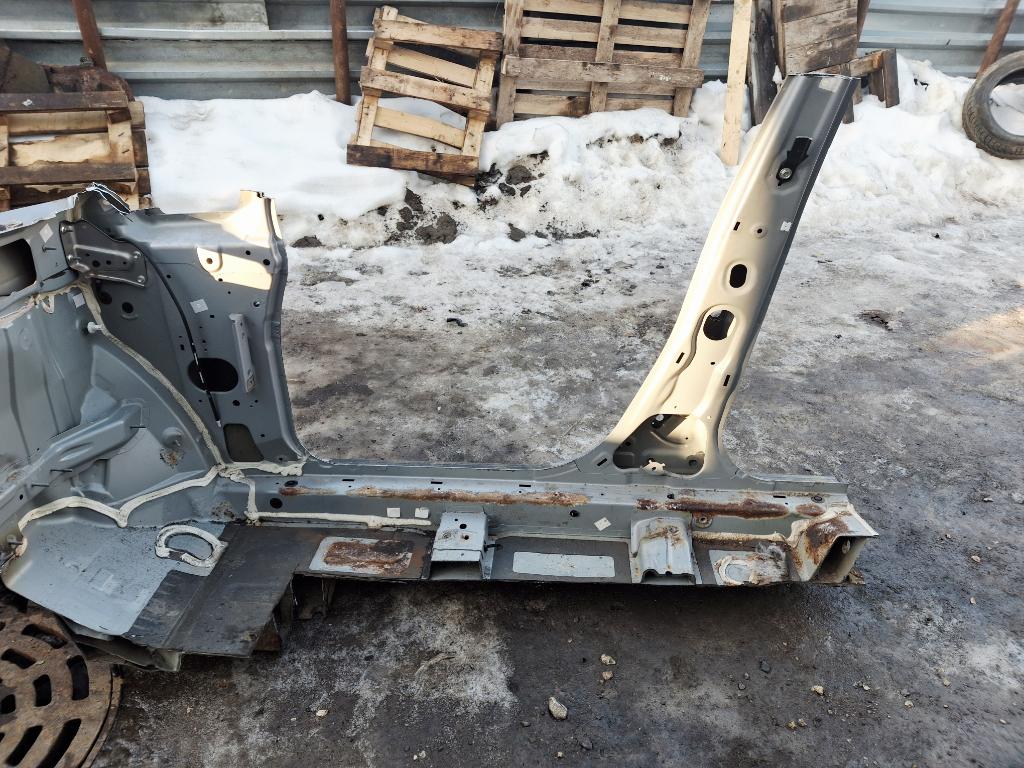 Порог со стойкой правый, 7000 рублей, Пермь