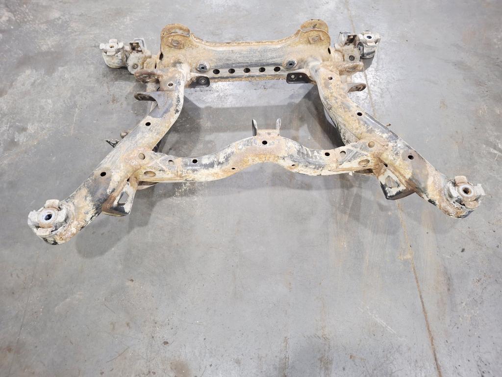 Балка задняя, 4000 рублей, Пермь