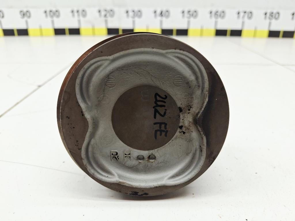 Поршень с шатуном, 3000 рублей, Пермь