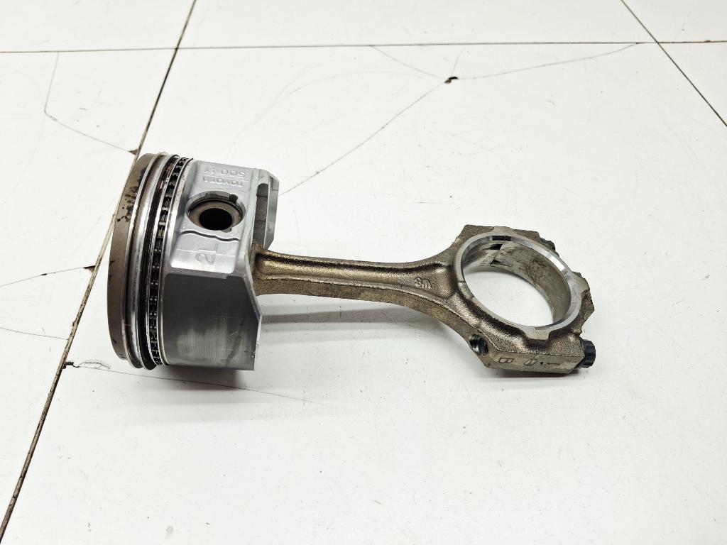 Поршень с шатуном, 3000 рублей, Пермь