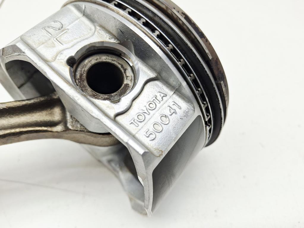 Поршень с шатуном, 3000 рублей, Пермь