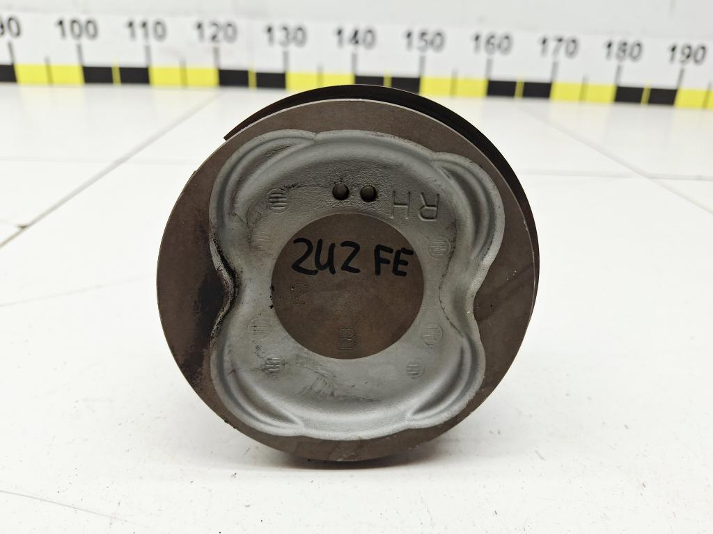 Поршень с шатуном, 3000 рублей, Пермь