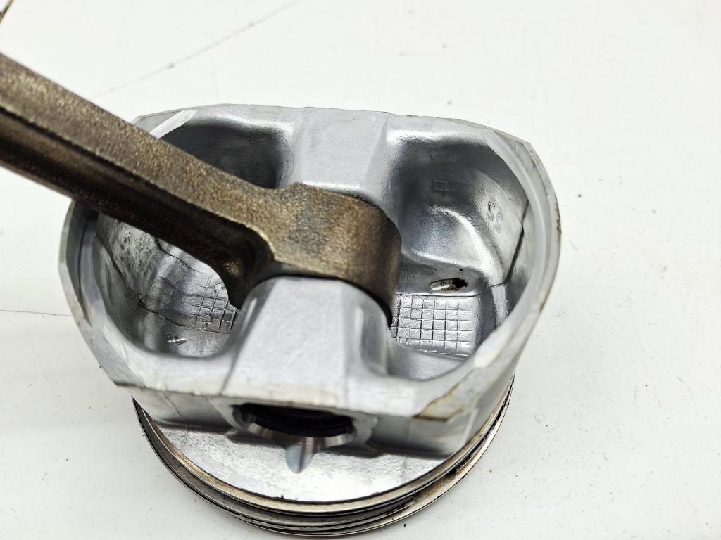 Поршень с шатуном, 3000 рублей, Пермь