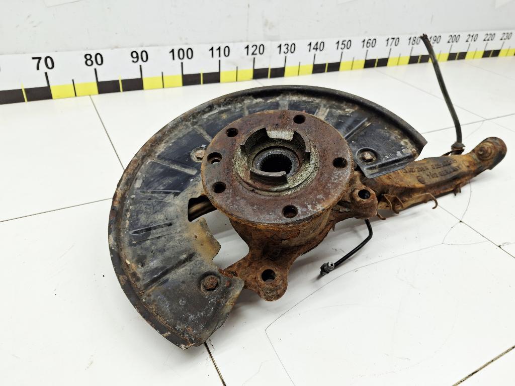 Кулак поворотный передний правый, 5000 рублей, Пермь