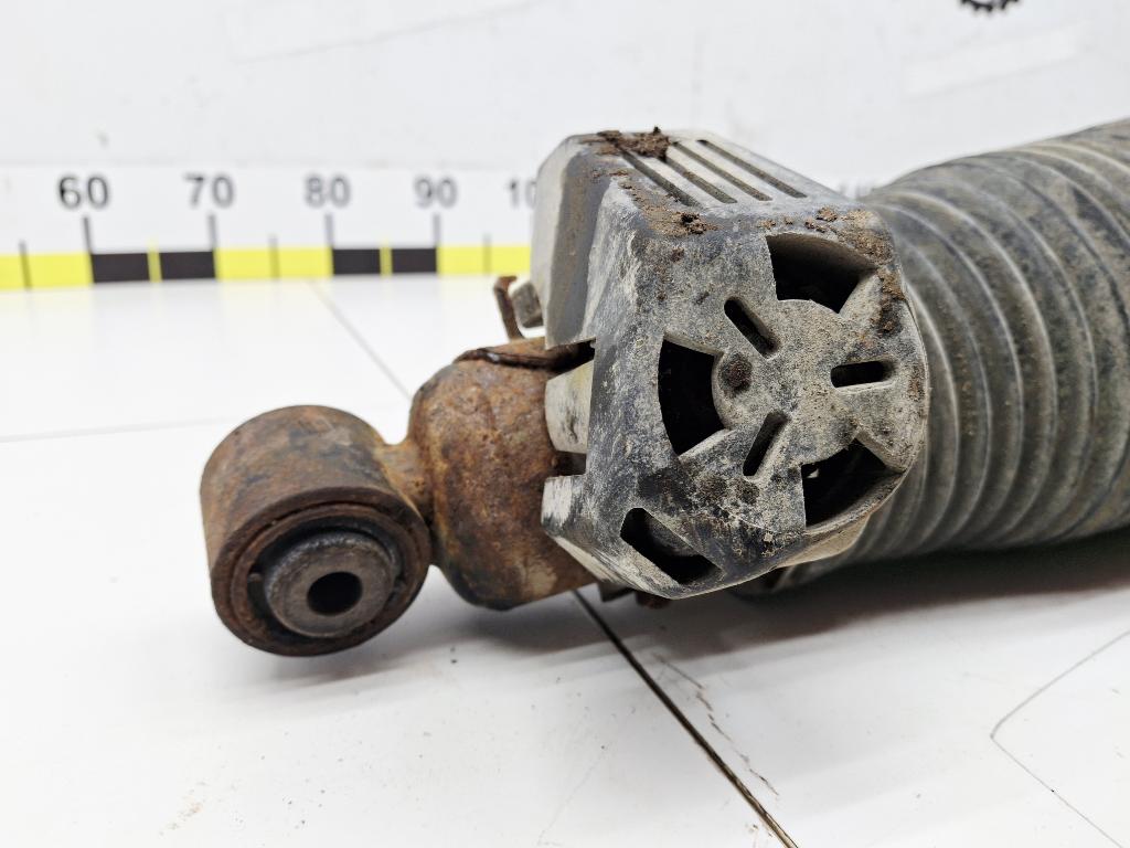 Амортизатор задний левый, 9000 рублей, Пермь