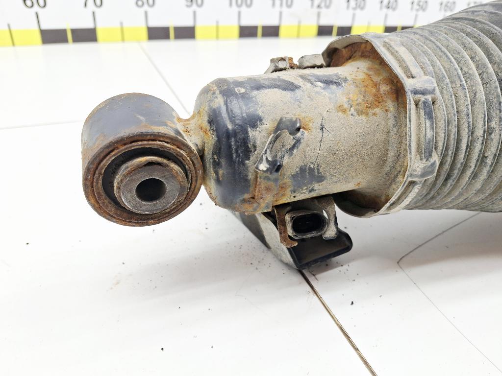 Амортизатор задний левый, 9000 рублей, Пермь