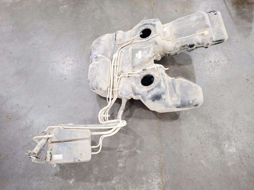 Бак топливный, 3000 рублей, Пермь