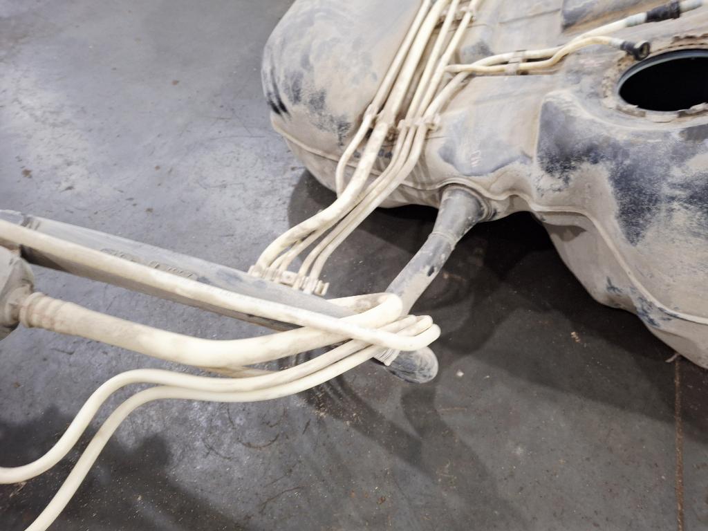 Бак топливный, 3000 рублей, Пермь