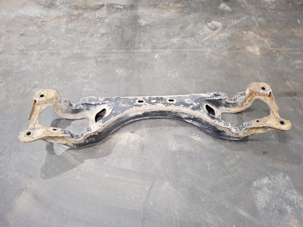 Балка задняя, 1000 рублей, Пермь