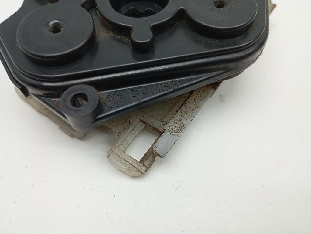 Моторчик зеркала, 500 рублей, Пермь