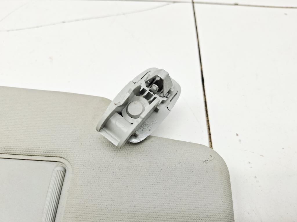 Козырек солнцезащитный правый, 1000 рублей, Пермь