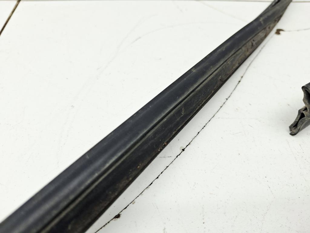 Уплотнитель, 1000 рублей, Пермь