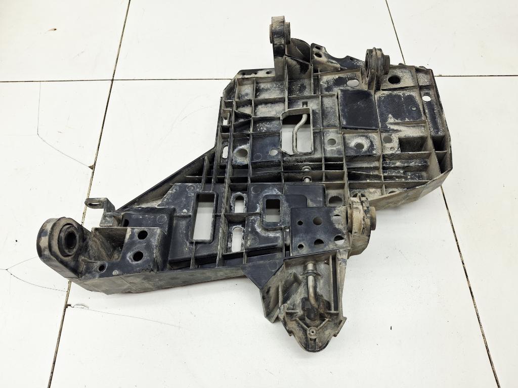 Кронштейн фар левый, 6000 рублей, Пермь