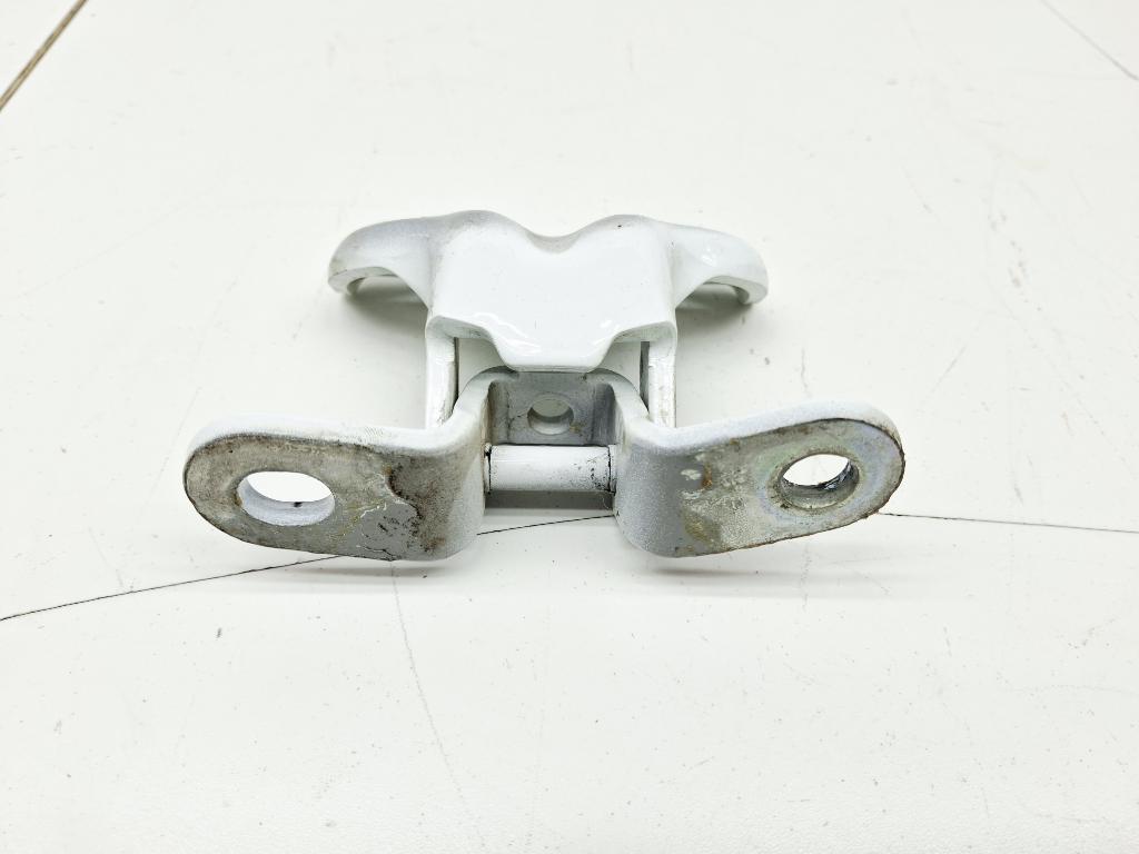 Петля двери задней правой верхняя, 500 рублей, Пермь