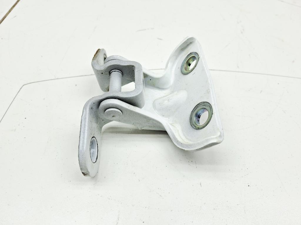 Петля двери задней правой верхняя, 500 рублей, Пермь