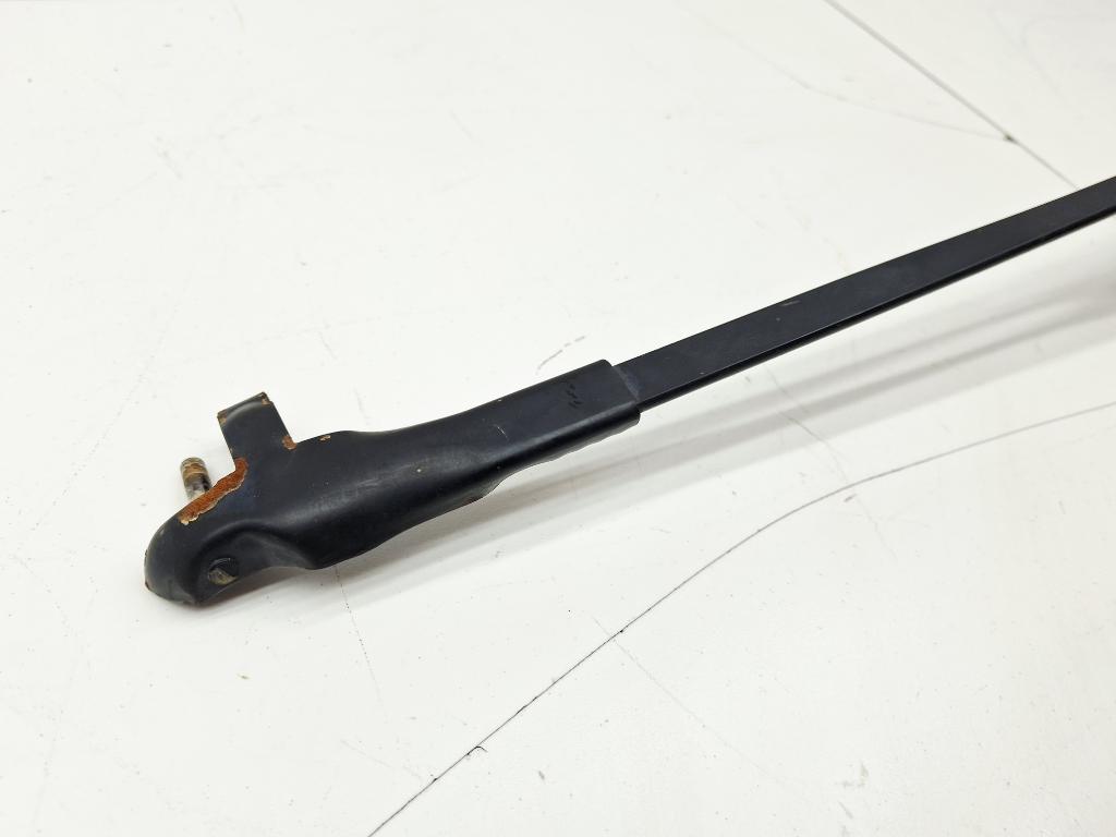 Поводок стеклоочистителя передний левый, 2000 рублей, Пермь