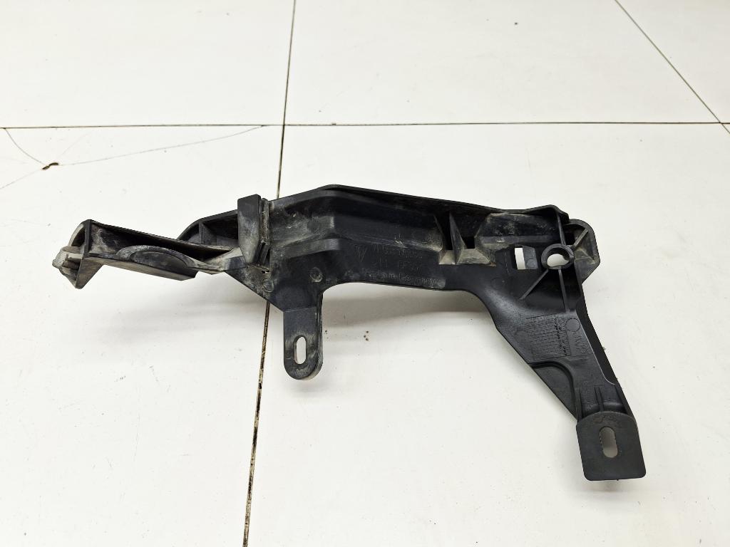 Кронштейн переднего бампера левый, 1500 рублей, Пермь