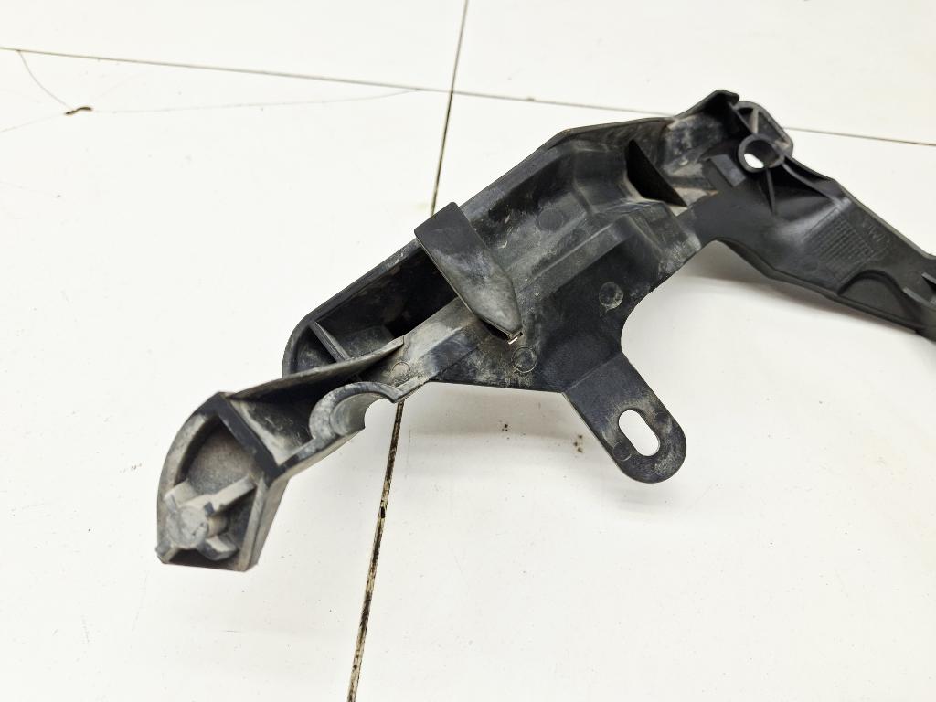 Кронштейн переднего бампера левый, 1500 рублей, Пермь