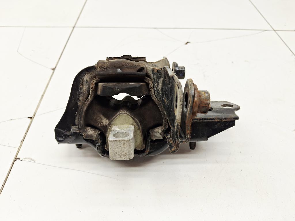 Опора КПП левая, 2000 рублей, Пермь