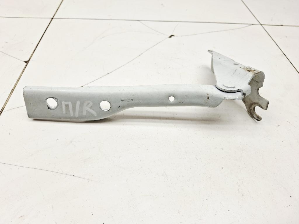 Петля капота правая, 1000 рублей, Пермь