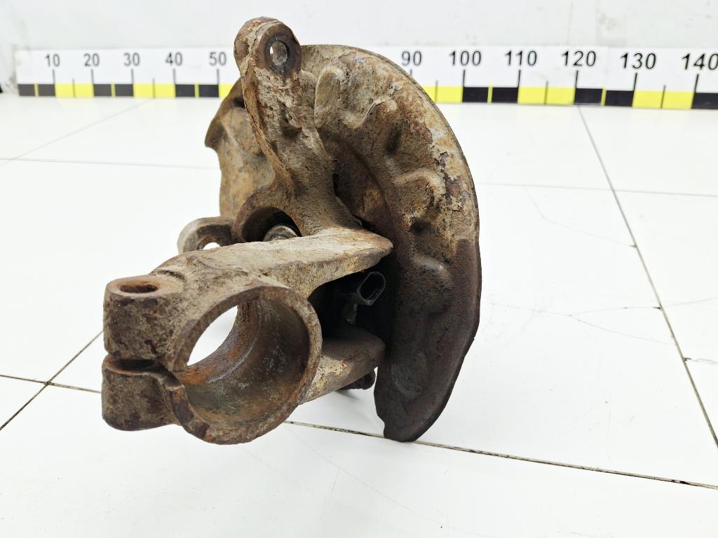 Кулак поворотный передний левый, 5000 рублей, Пермь