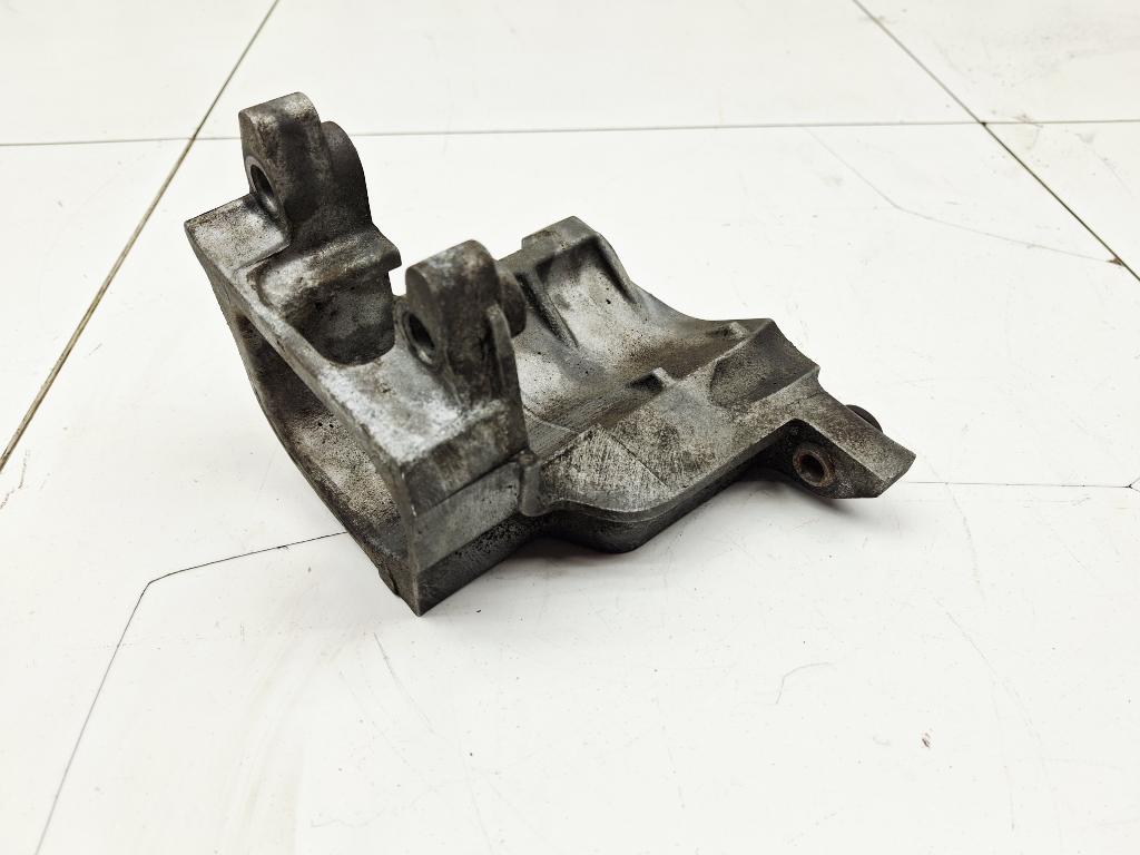 Кронштейн ТНВД, 500 рублей, Пермь