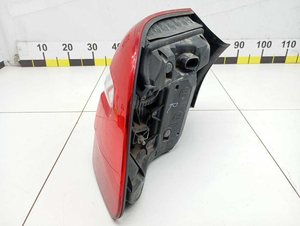 Фонарь задний правый, 18000 рублей, Пермь