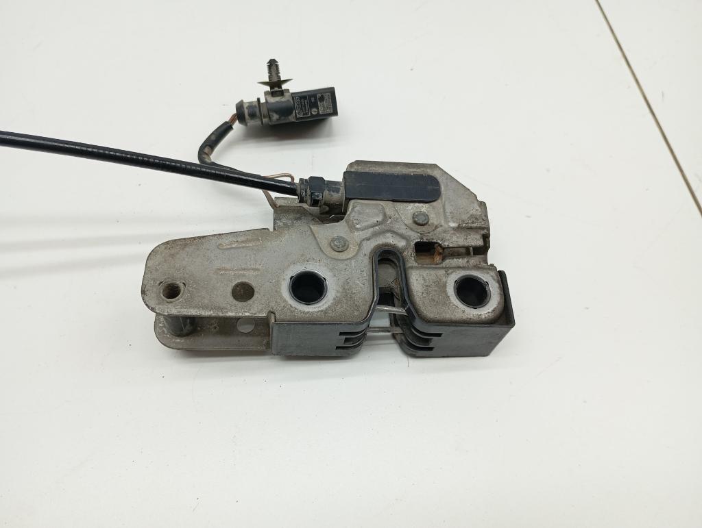 Замок капота, 1500 рублей, Пермь