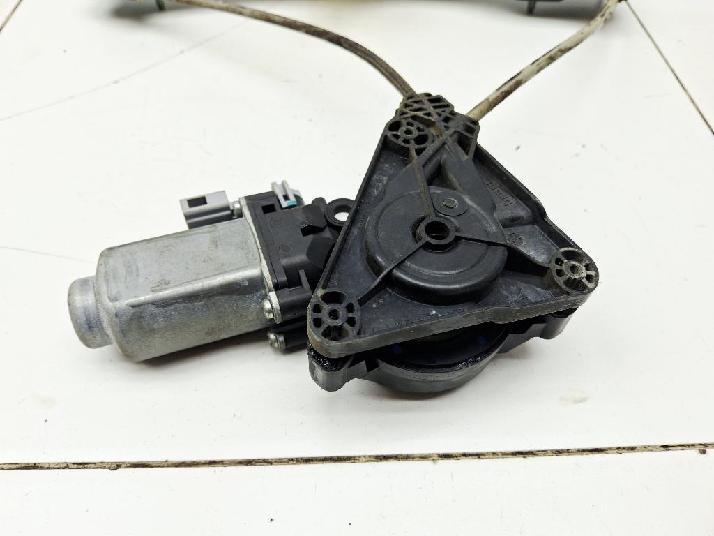 Стеклоподъемник задний левый, 1000 рублей, Пермь