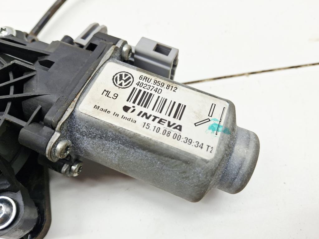 Стеклоподъемник задний левый, 1000 рублей, Пермь