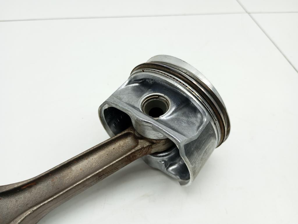 Поршень с шатуном, 4000 рублей, Пермь