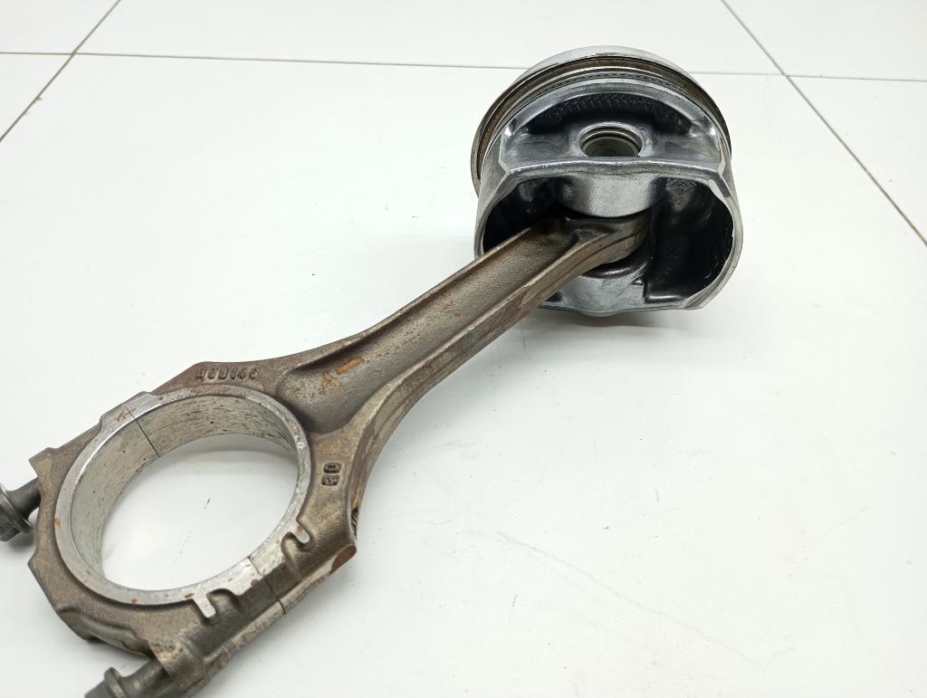 Поршень с шатуном, 4000 рублей, Пермь