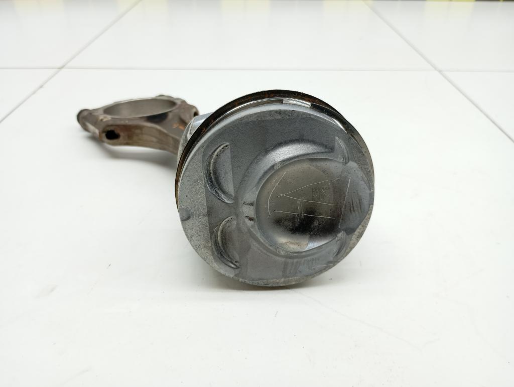 Поршень с шатуном, 4000 рублей, Пермь