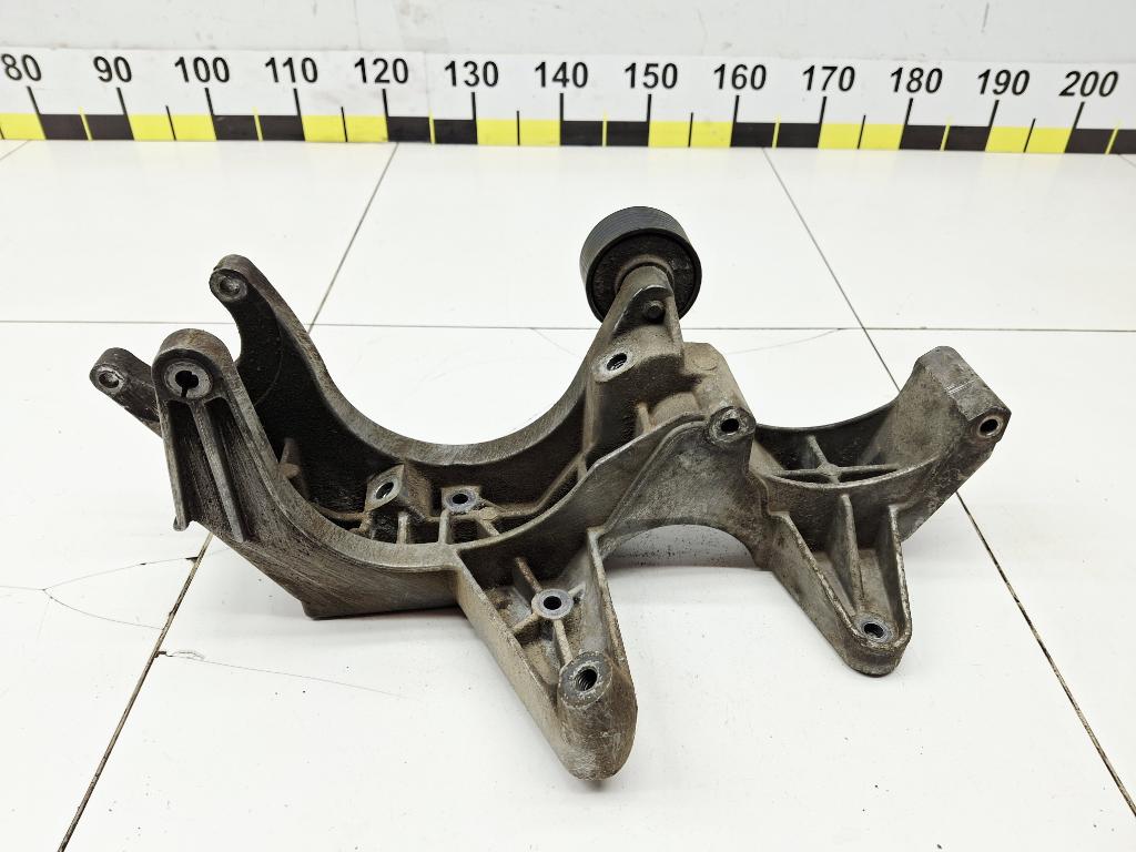 Кронштейн генератора, 1000 рублей, Пермь