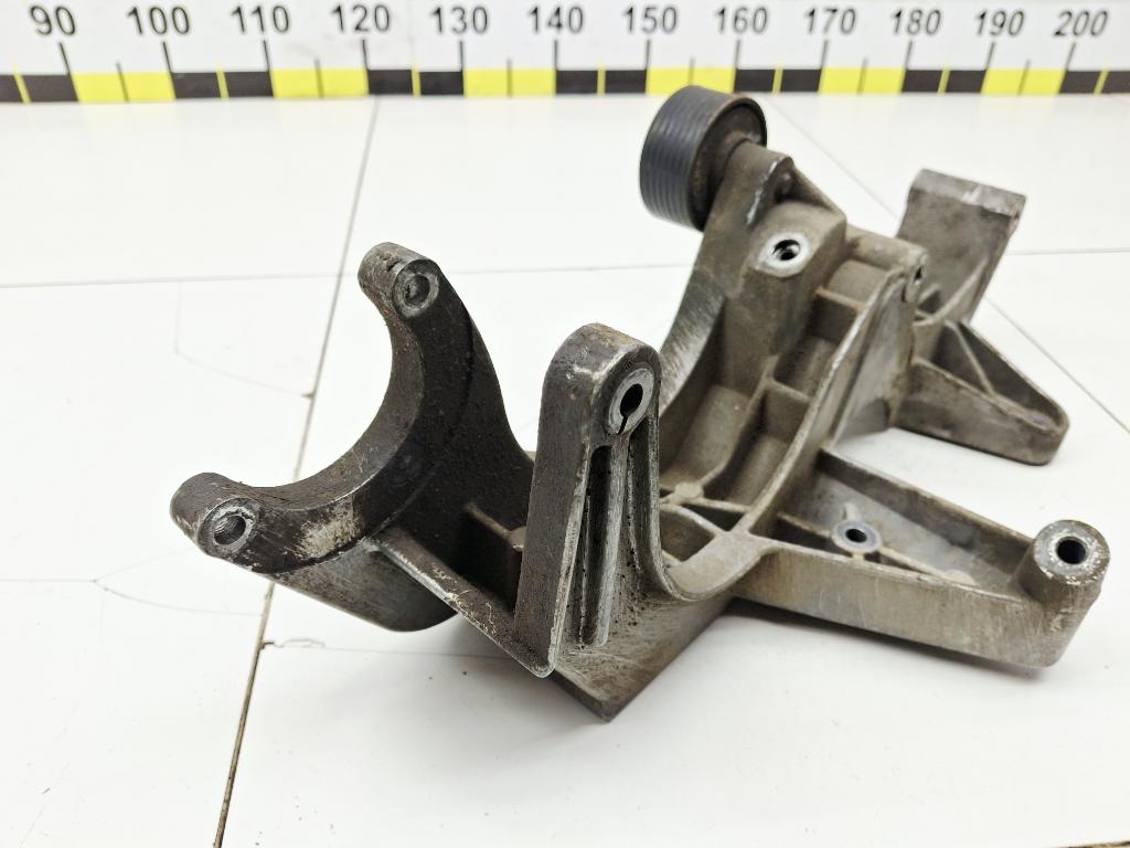 Кронштейн генератора, 1000 рублей, Пермь