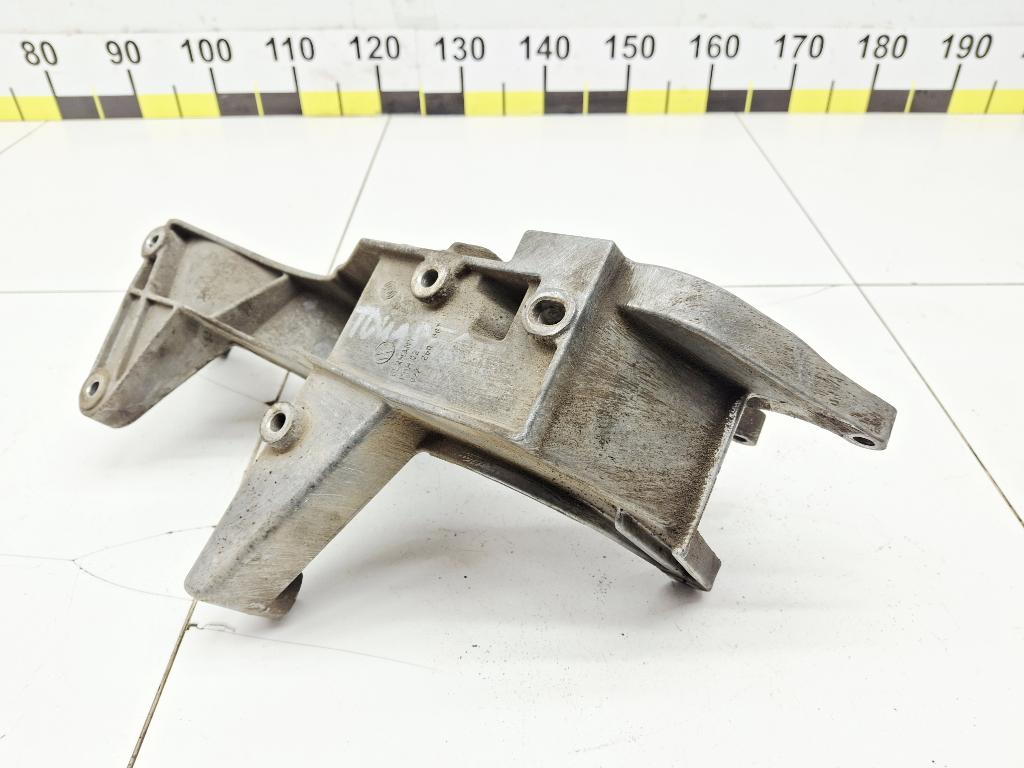 Кронштейн генератора, 1000 рублей, Пермь