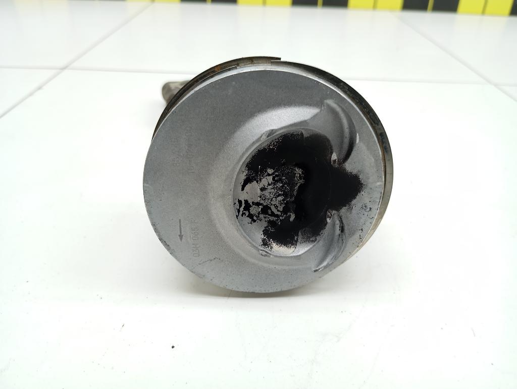 Поршень с шатуном, 4000 рублей, Пермь