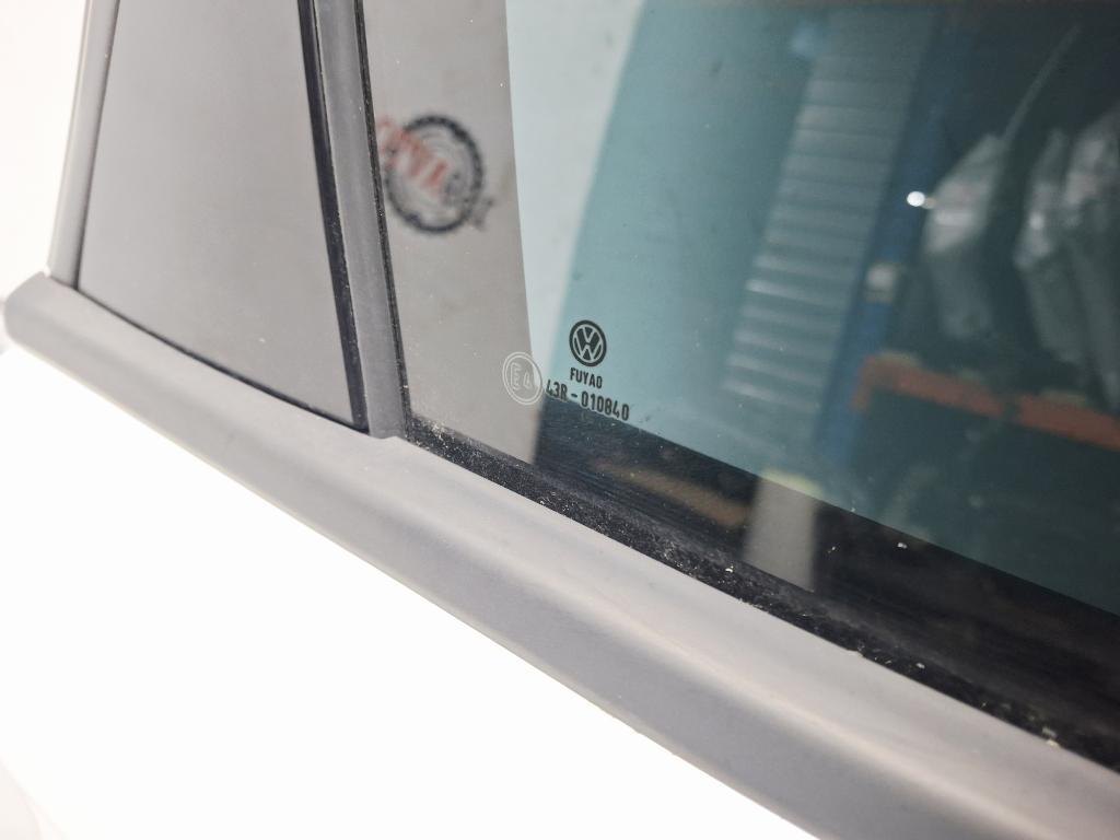 Стекло двери задней правой, 1500 рублей, Пермь