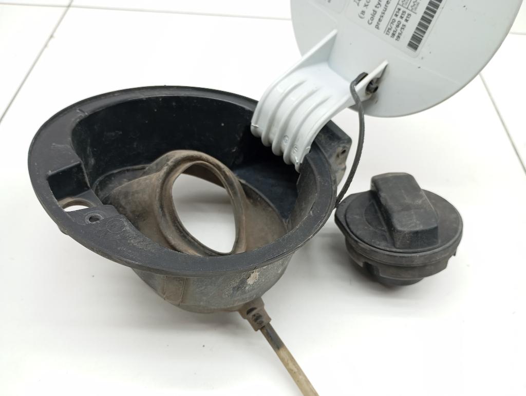 Лючок бензобака, 1500 рублей, Пермь