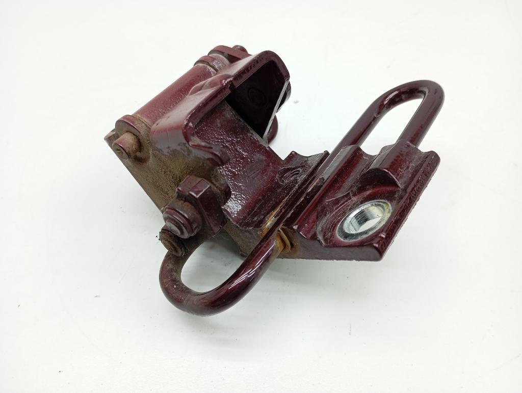 Петля двери задней правой нижняя, 1000 рублей, Пермь