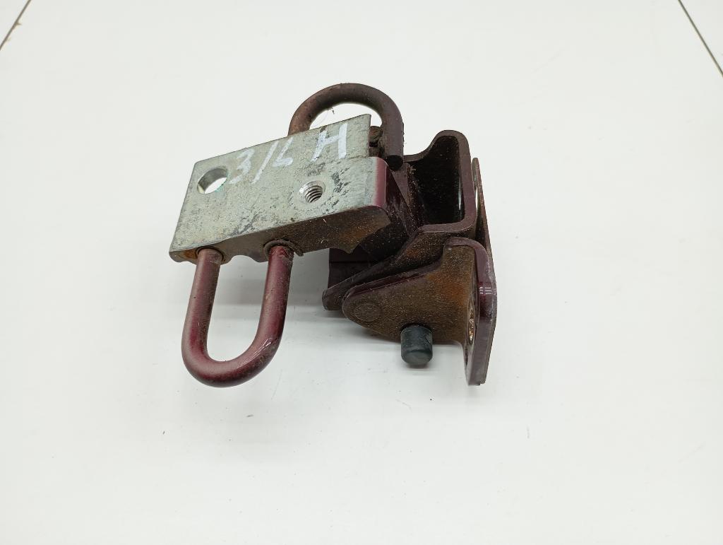 Петля двери задней левой нижняя, 1000 рублей, Пермь